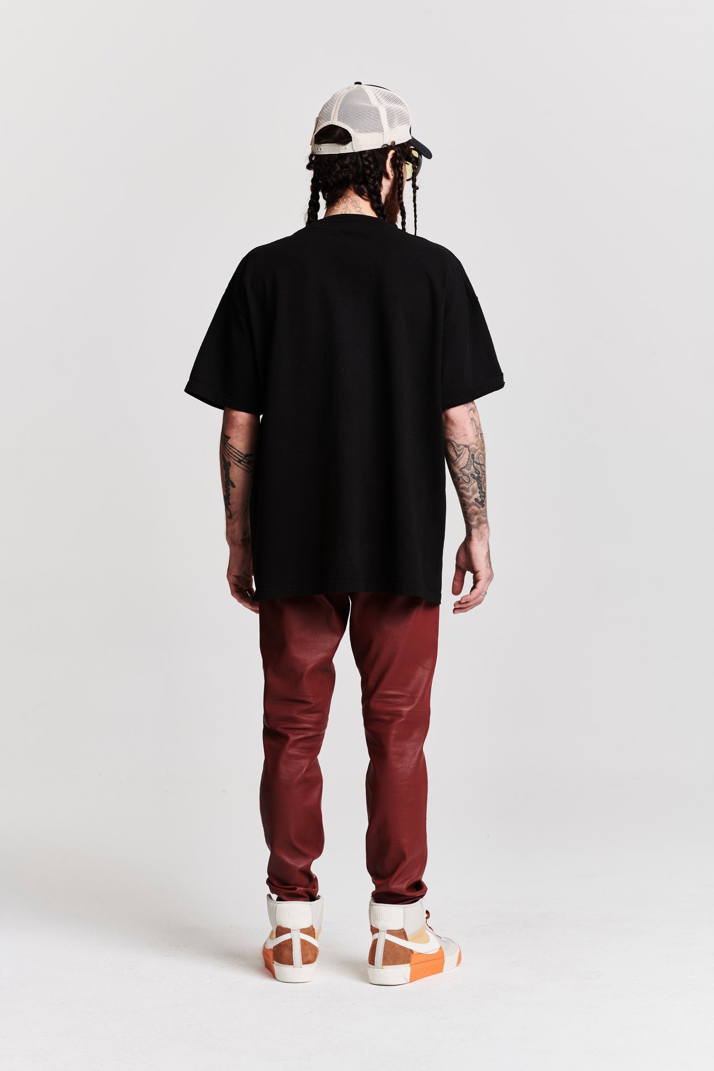 BUILDING OVERSIZED T-SHIRT BLACK