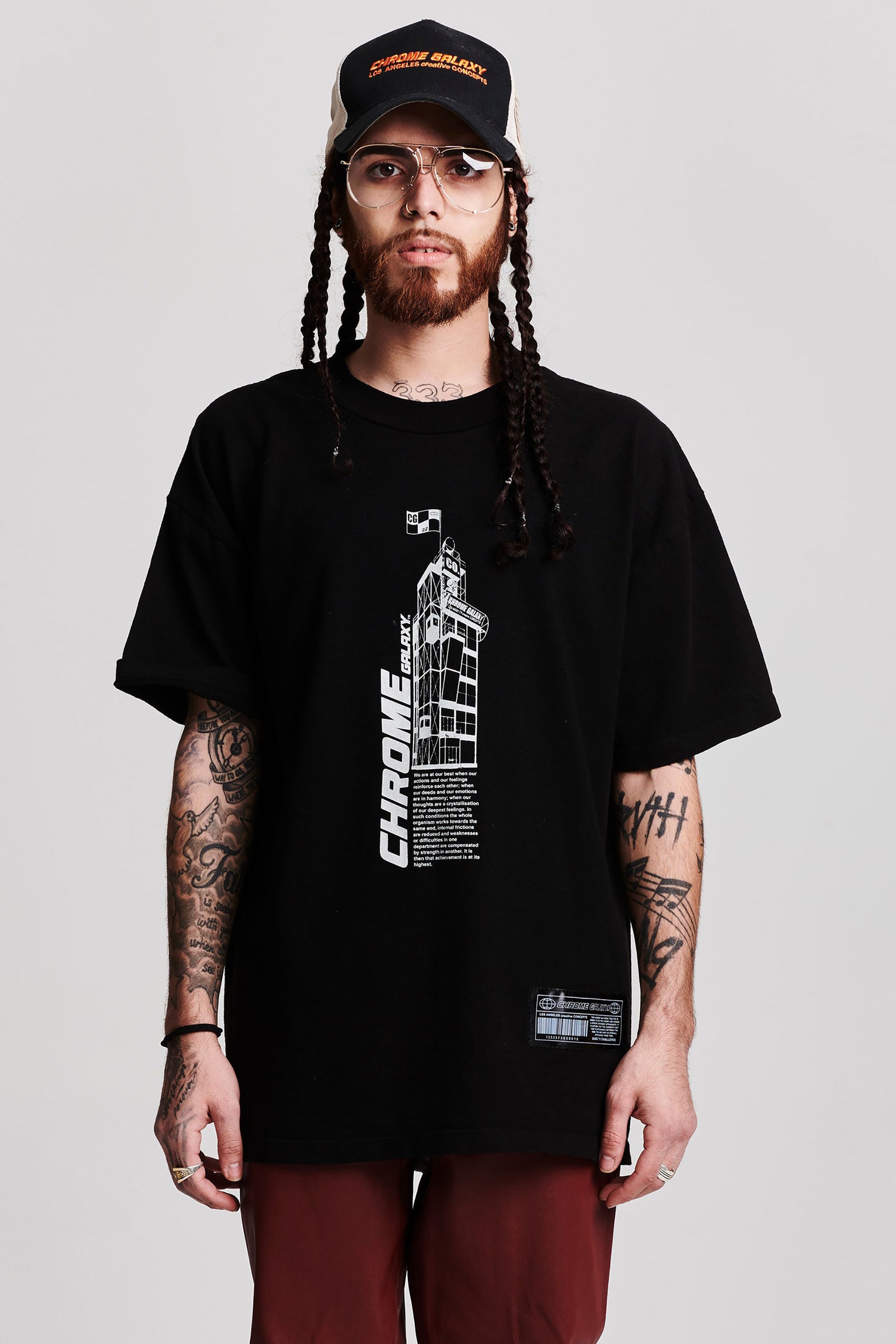 BUILDING PRINT WE ARE LA HARMONIOUSLY SHORT SLEEVE T-SHIRT IN BLACK