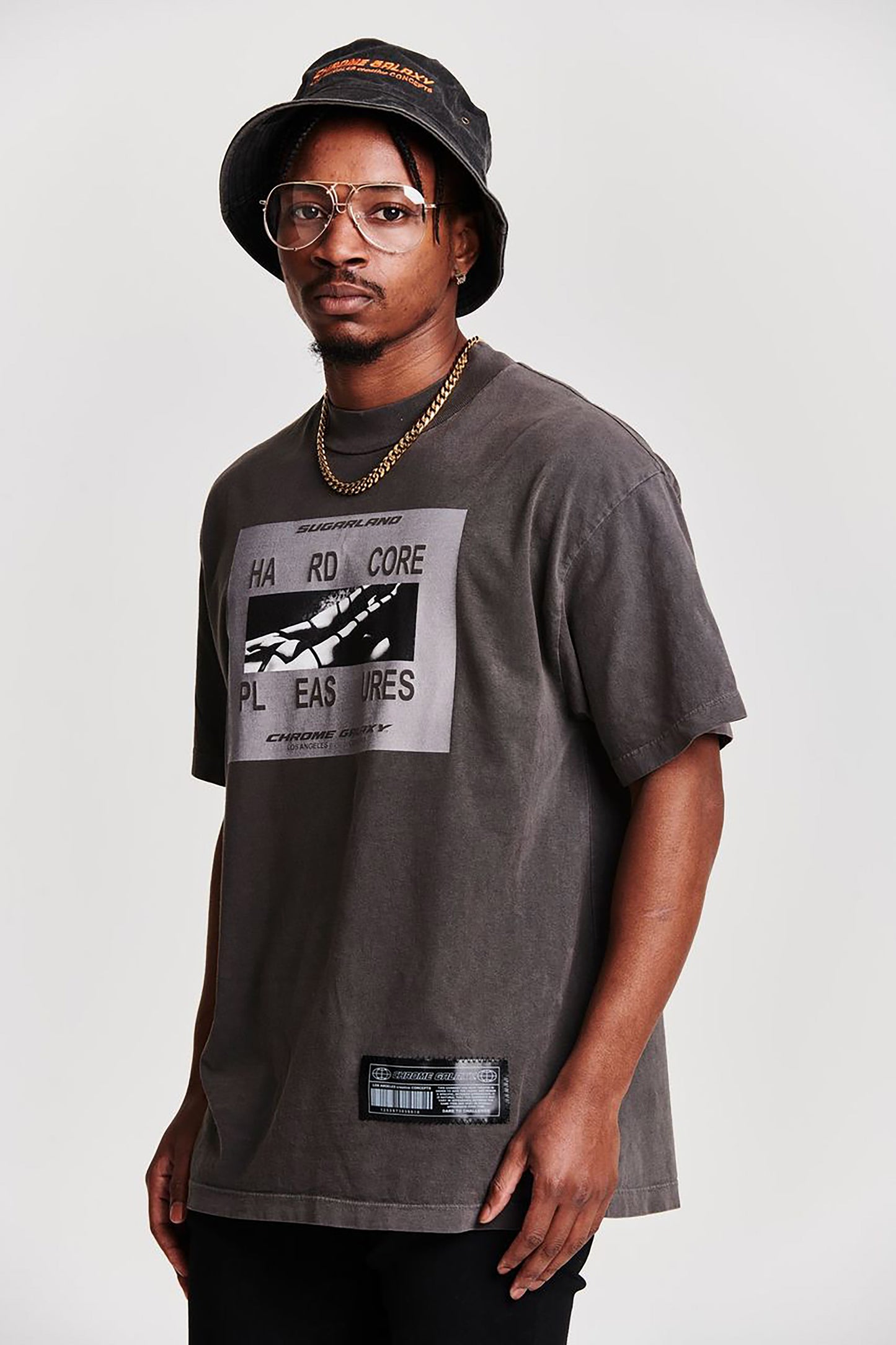 HARDCORE PLEASURES GRAPHIC SHORT SLEEVE T-SHIRT GREY