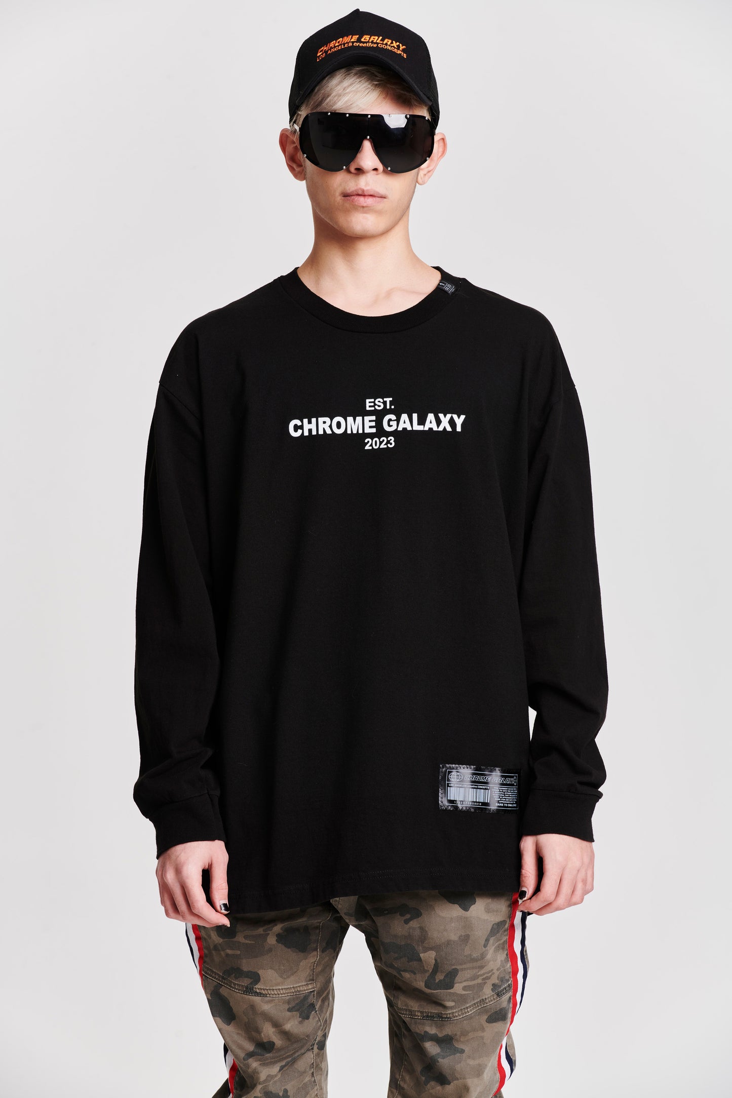 LOGO PRINT LONG SLEEVE T-SHIRT IN BLACK