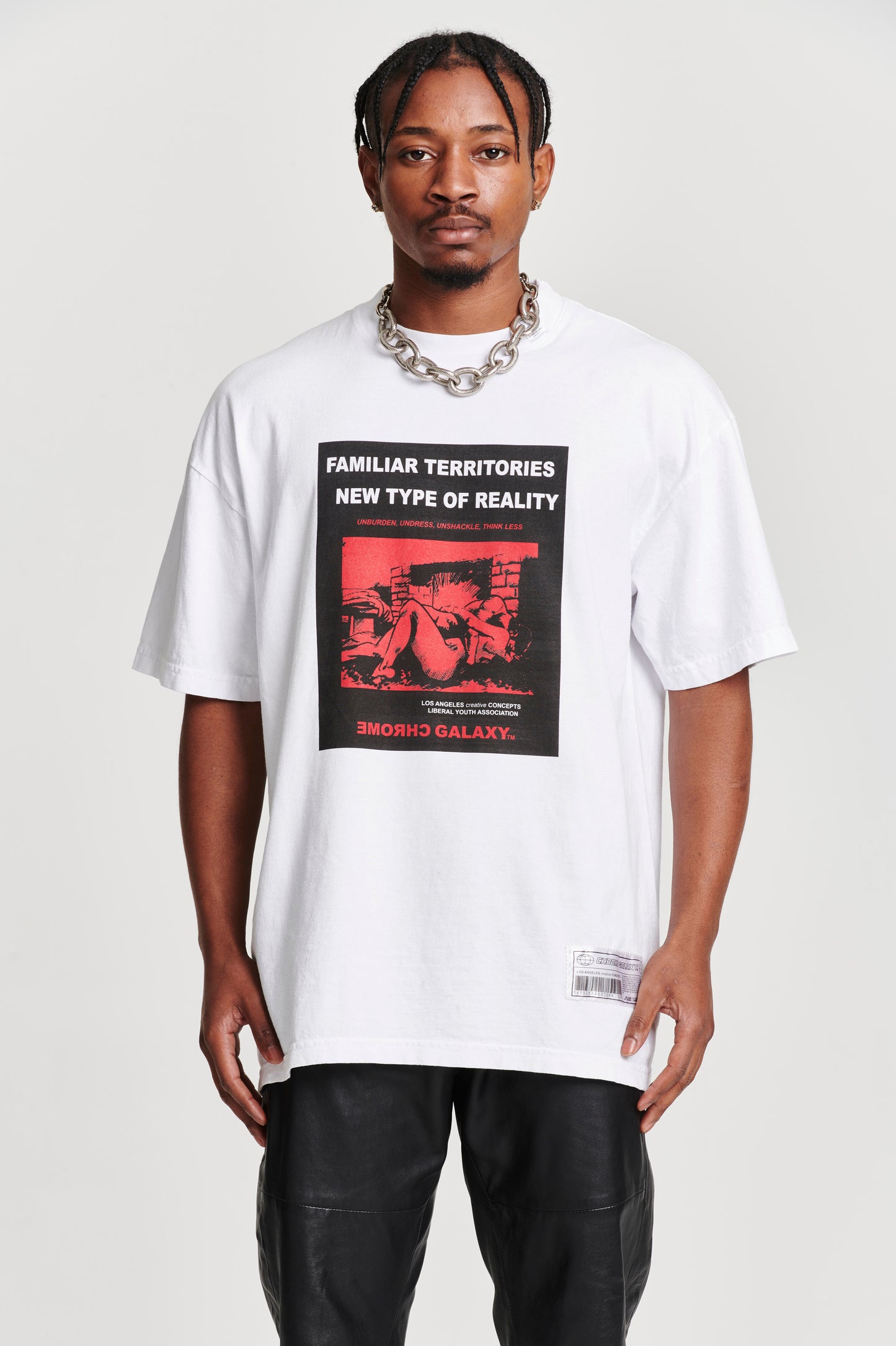 WHITE TERRITORY SHORT SLEEVE T-SHIRT IN WHITE